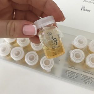 Wella professional keratin oil.